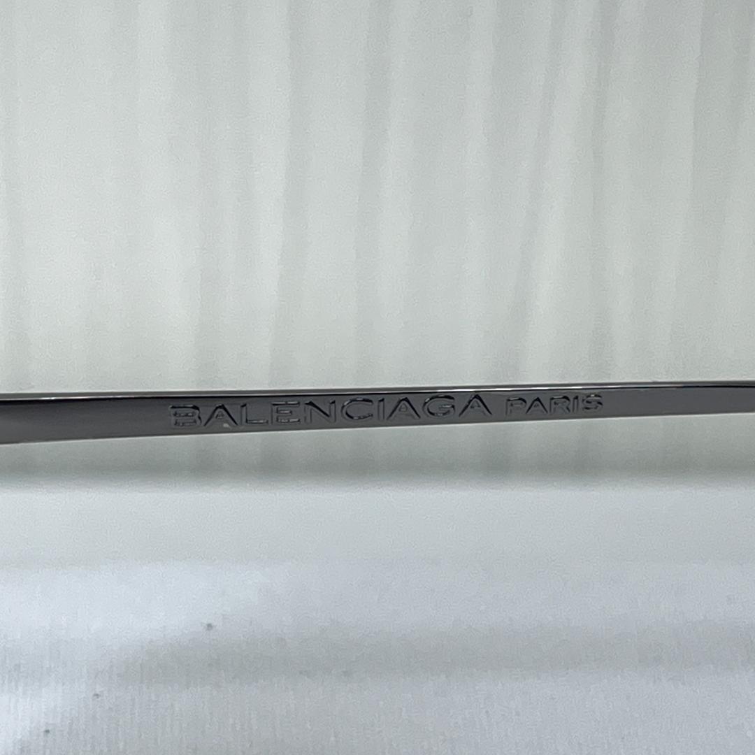 バレンシアガ　オクタゴン型金属フレームサングラス　メンズ　メタルフレーム