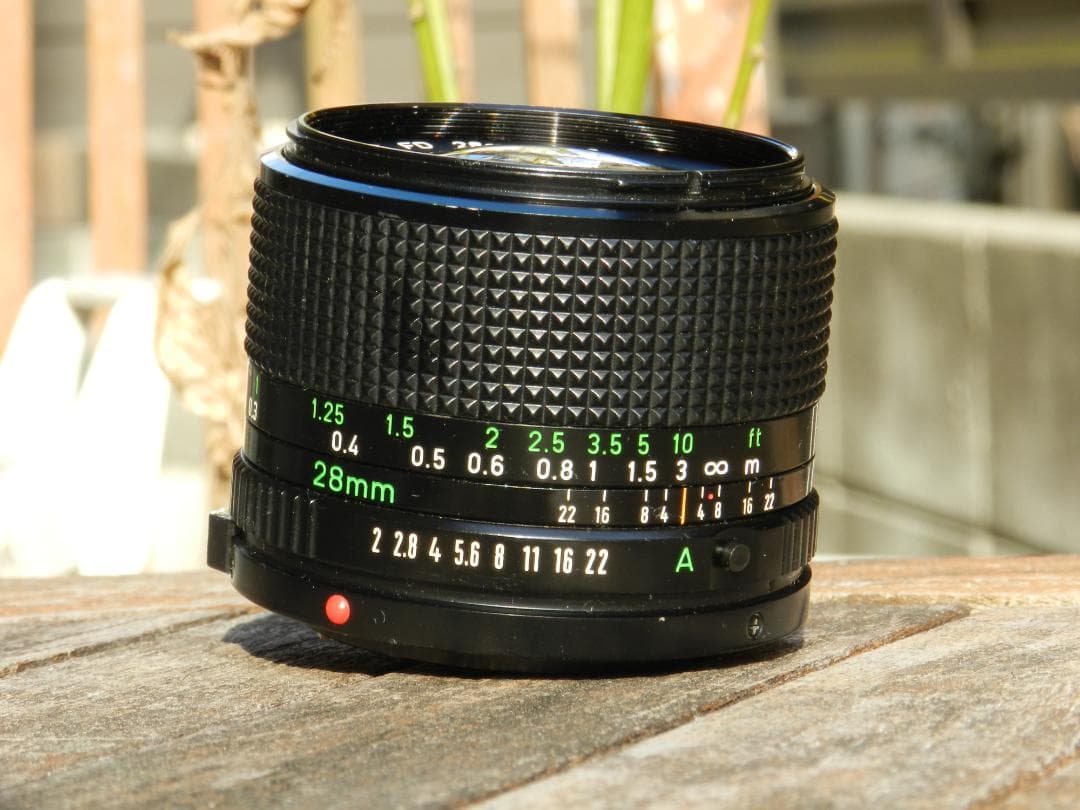 クモリあり　Canon NEW FD 28mm f/2 レンズ　キャノン