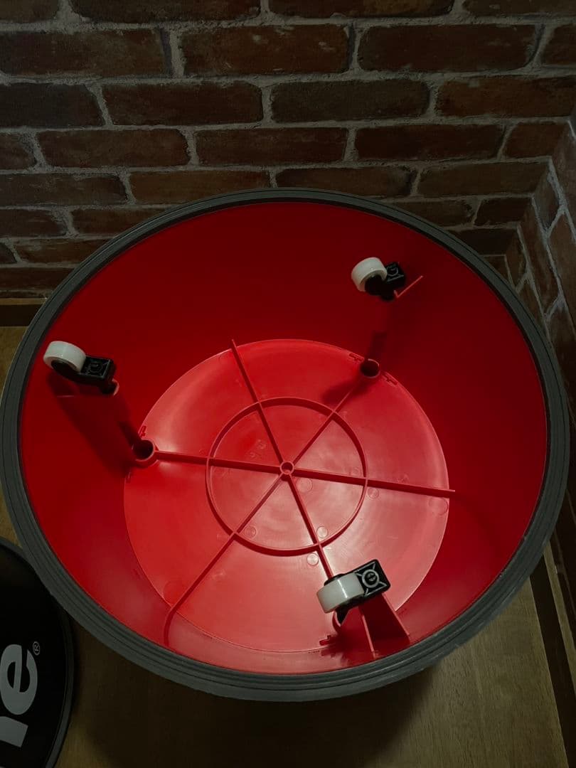 新品 Supreme / Wedo Step Stool \"Red\"