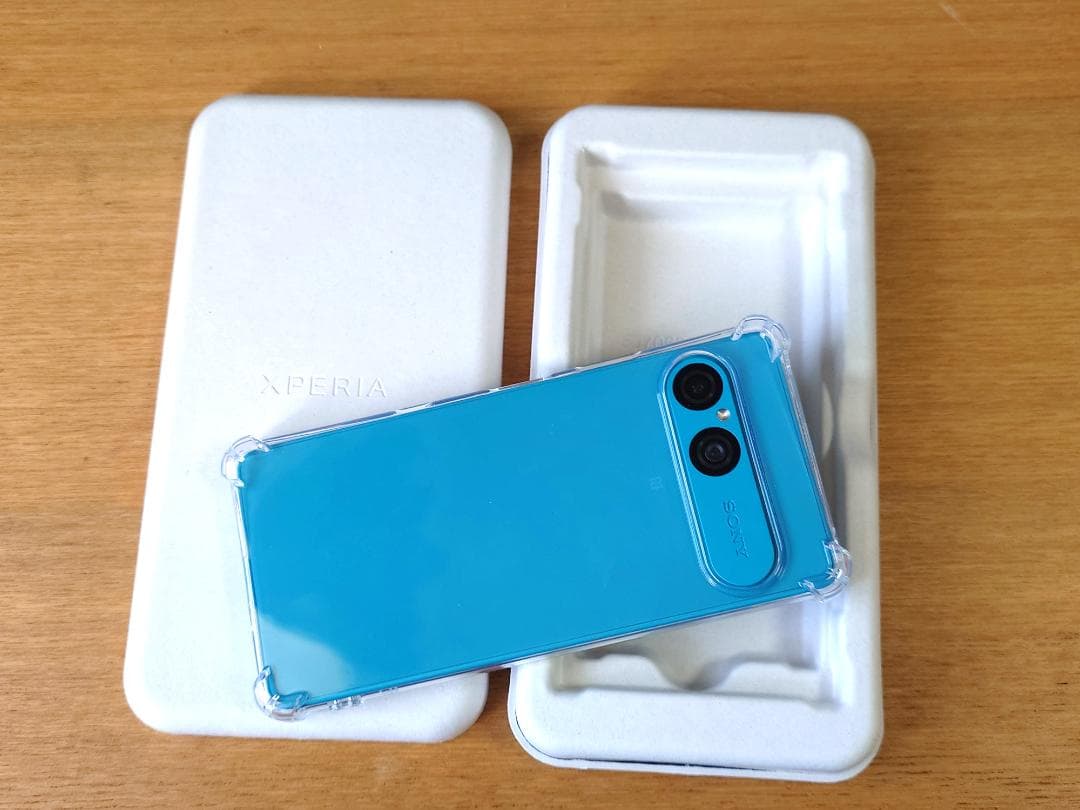 Xperia 10 VII スマートフォン ターコイズ＆クリアケース付き