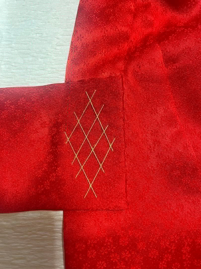 お宮参り　産着　掛け着　金駒刺繍　絞り　正絹　高級　半襟　七五三　女の子　長襦袢