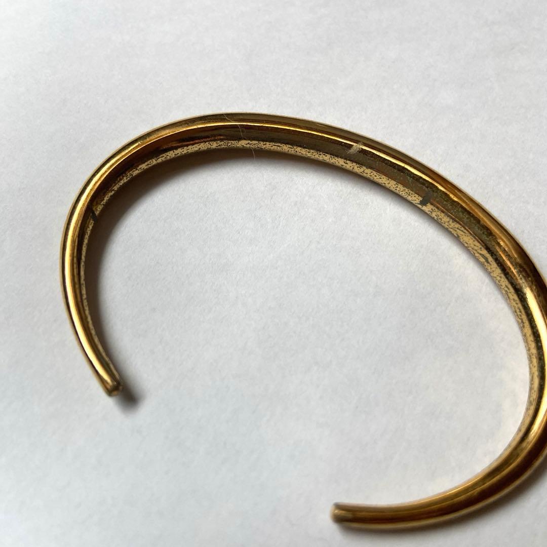 ガブリエラアルティガス バングル