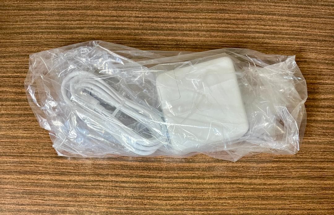 i7、高速、高性能、状態良好、Macbook Pro 2020、32GB、1TB