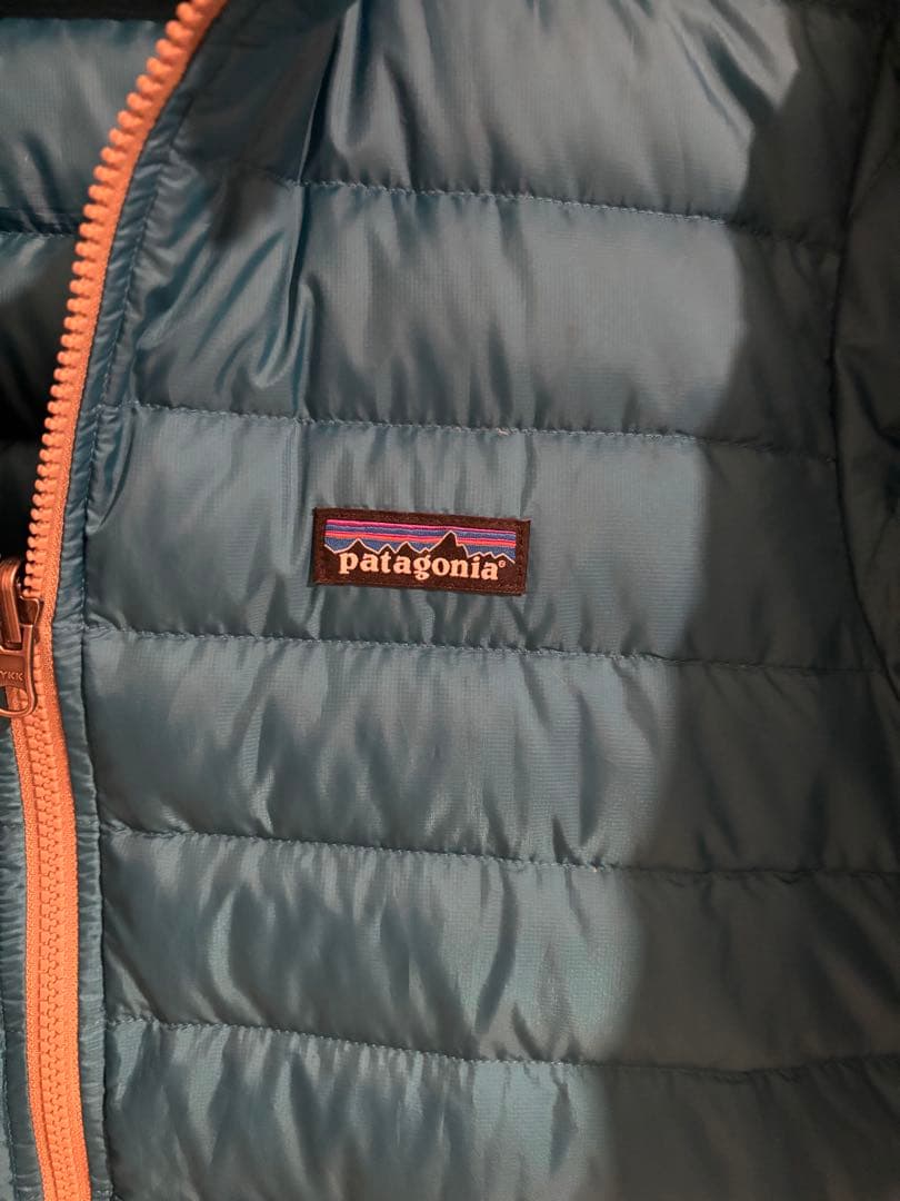 patagonia ダウンジャケット S 青