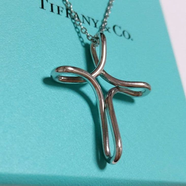 専用ですTIFFANY ティファニー インフィニティ クロス ネックレスシルバー