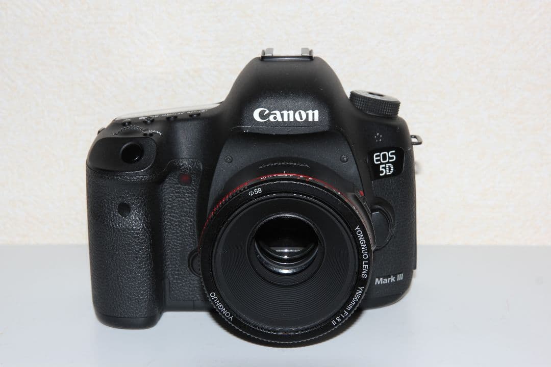 Canon　EOS5DMARKⅲ＋yongno YN50mmF1.8Ⅱ　セット