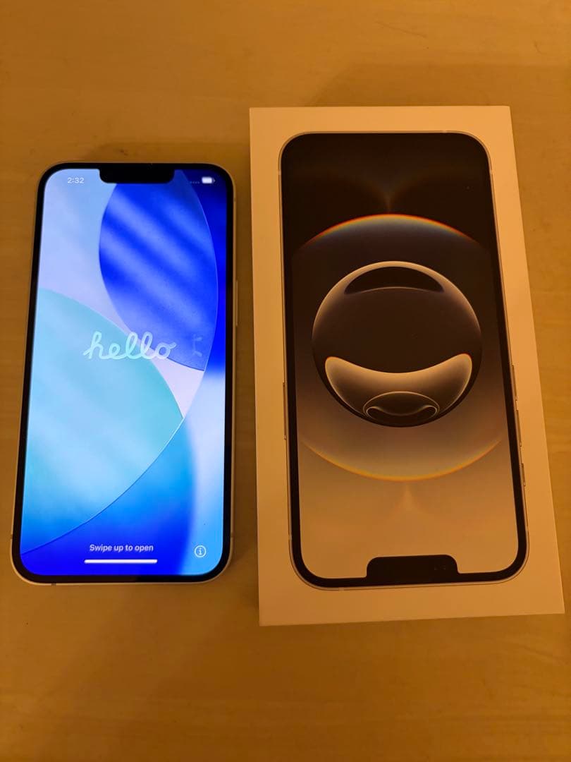 iPhone16e 256GB 白　simフリー