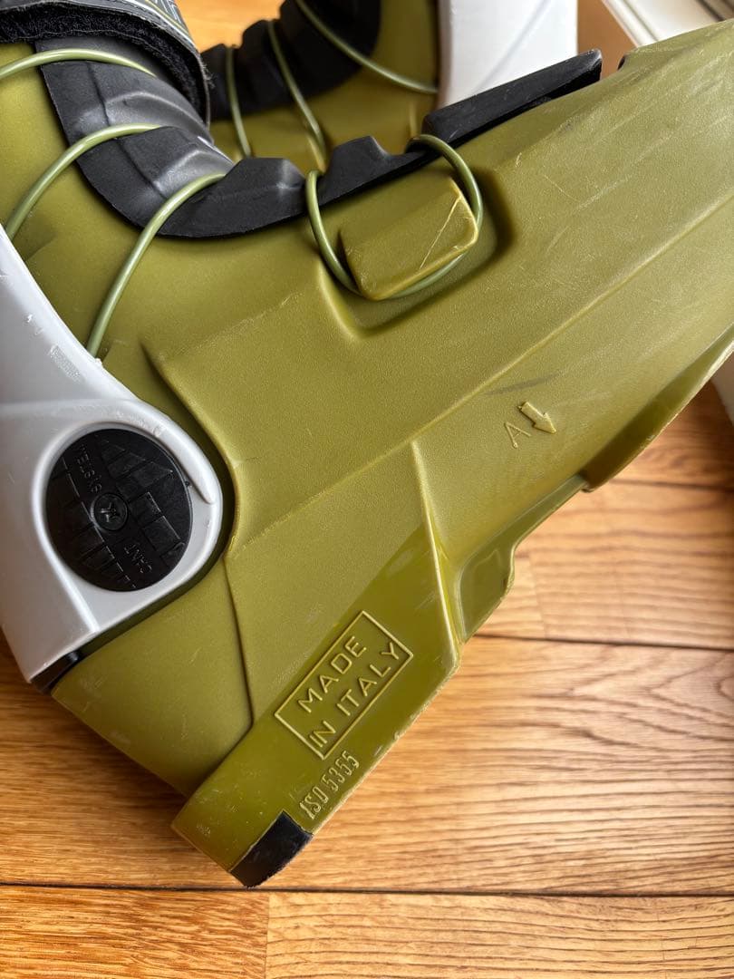 K2 スキーブーツ　25.5cm evolver