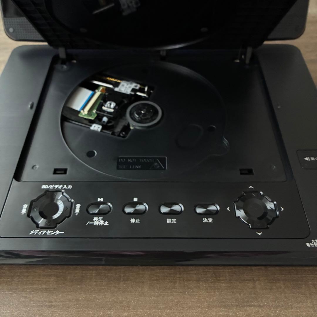 【美品】Wizz10.1インチポータブルブルーレイプレーヤーDB-PW1050