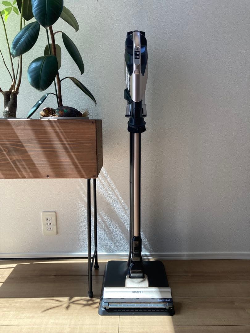 訳あり HITACHI コードレス スティッククリーナー 掃除機