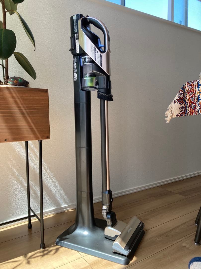 訳あり HITACHI コードレス スティッククリーナー 掃除機