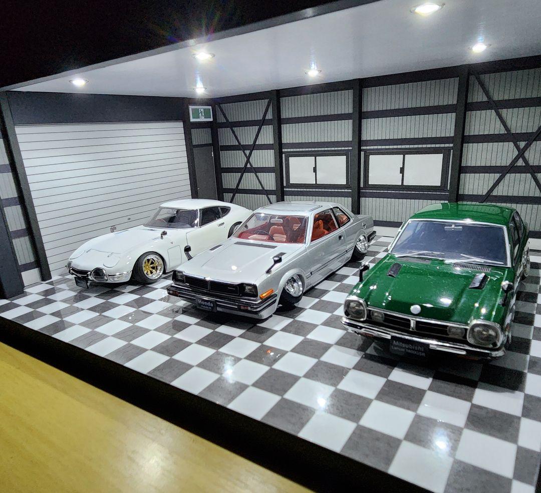 1/24 ミニカー　ガレージ　ジオラマ　ショーケース　LED照明　　ショールーム