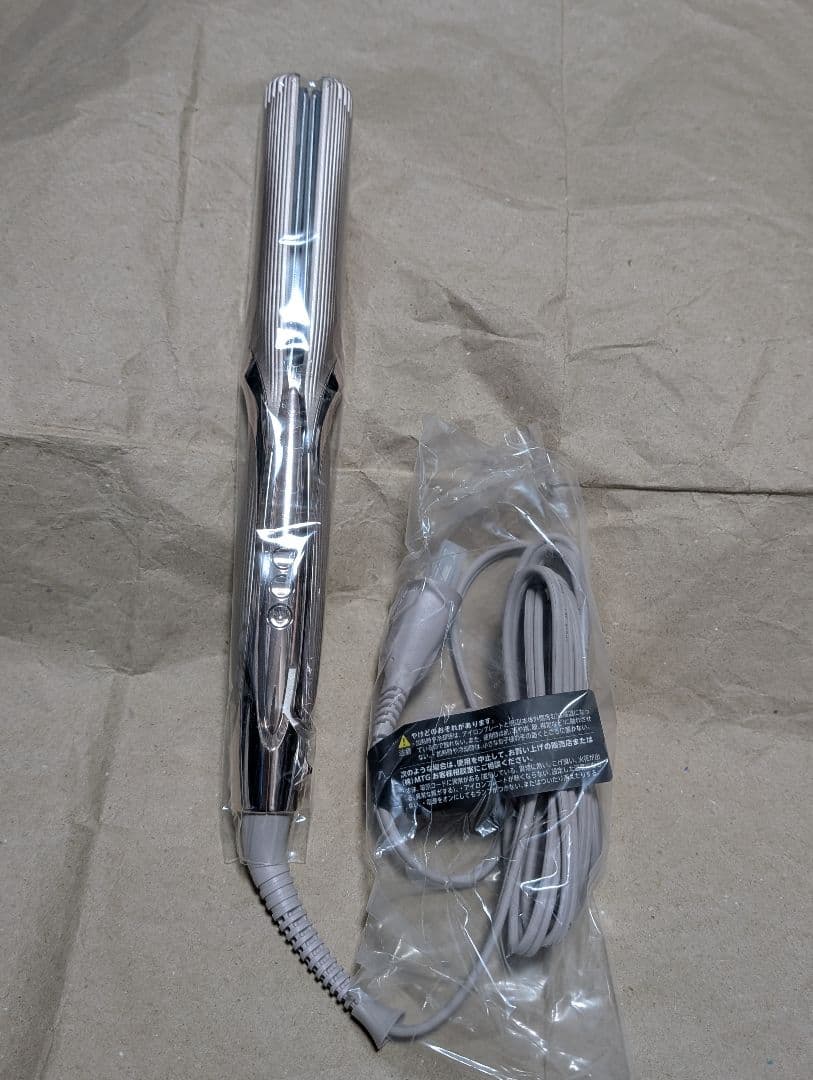 ReFa STRAIGHT IRON PRO+　2025.10.発売