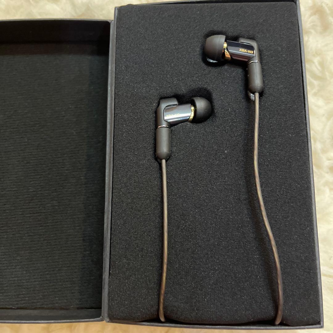 【未使用に近い】SONY XBA-N3 イヤホン 箱・ケーブル・イヤピース付