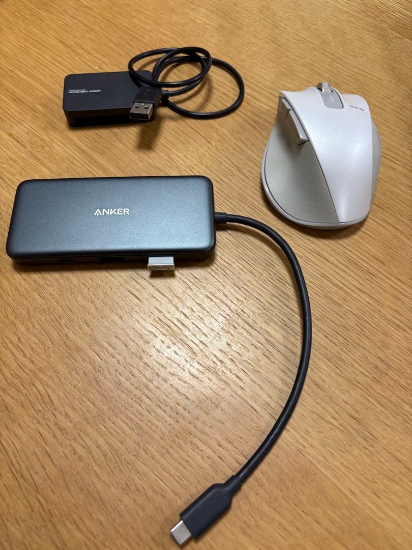 MacBook Air M2 8GB 256SSD シルバー