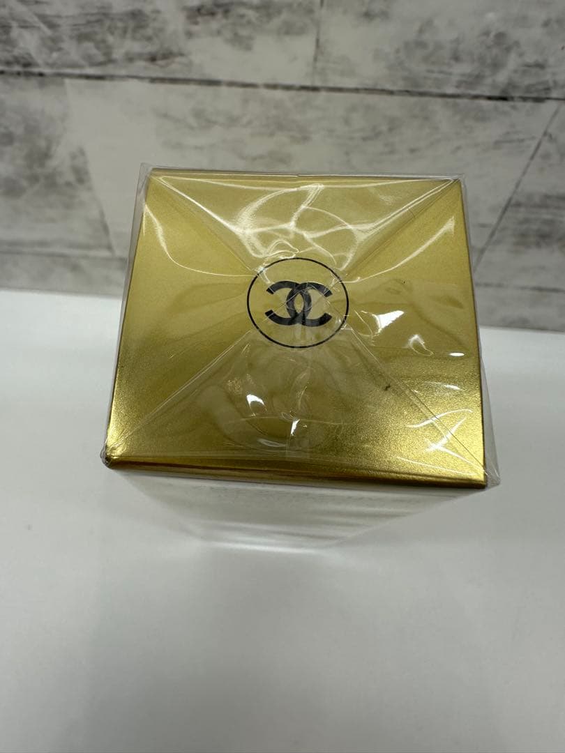 CHANEL SUBLIMAGE LA PROTECTION UV 30ml新品