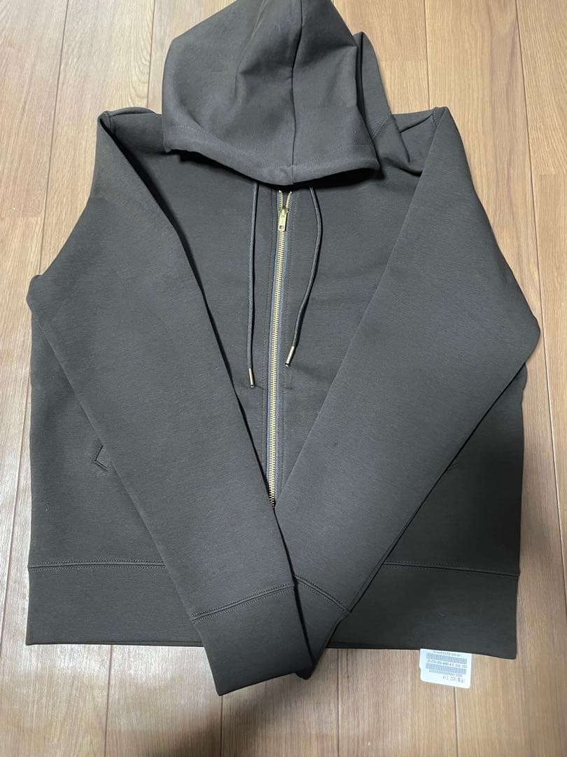 Spick and Span ストレッチジップフードパーカー未使用