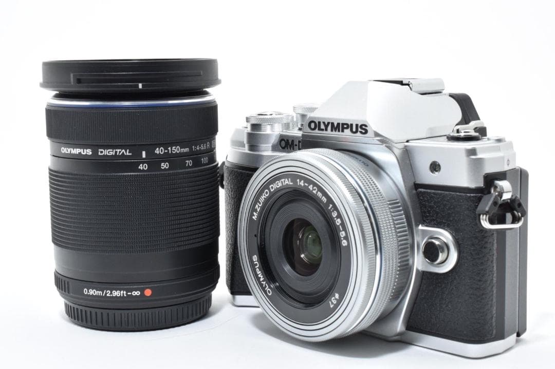 新品級 OLYMPUS OM-D E-M10 MarkIII ダブルズームキット