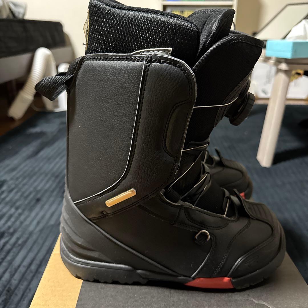 美品　スノーボードブーツ ブラック24.5