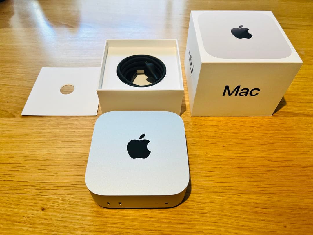 Apple M4 Mac mini（メモリ32GB 、SSD512GB