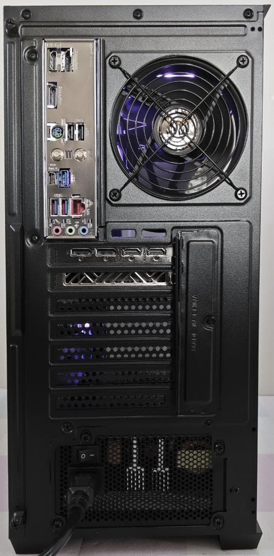 【新品】高性能ゲーミングPC RX7900XTX Ryzen7 7800X3D