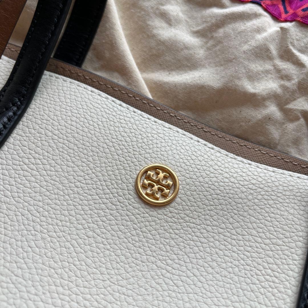 Tory Burch バッグ未使用に近い　紙袋あり