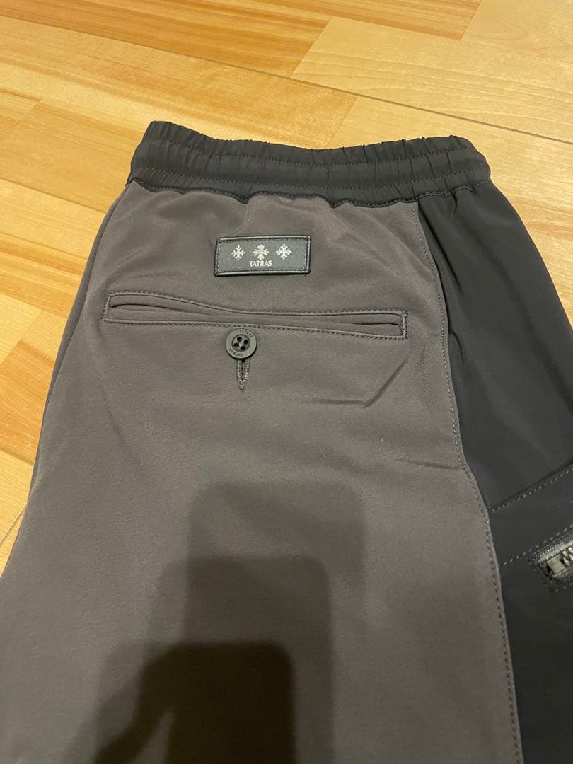 タトラス　ジャージ　セットアップ