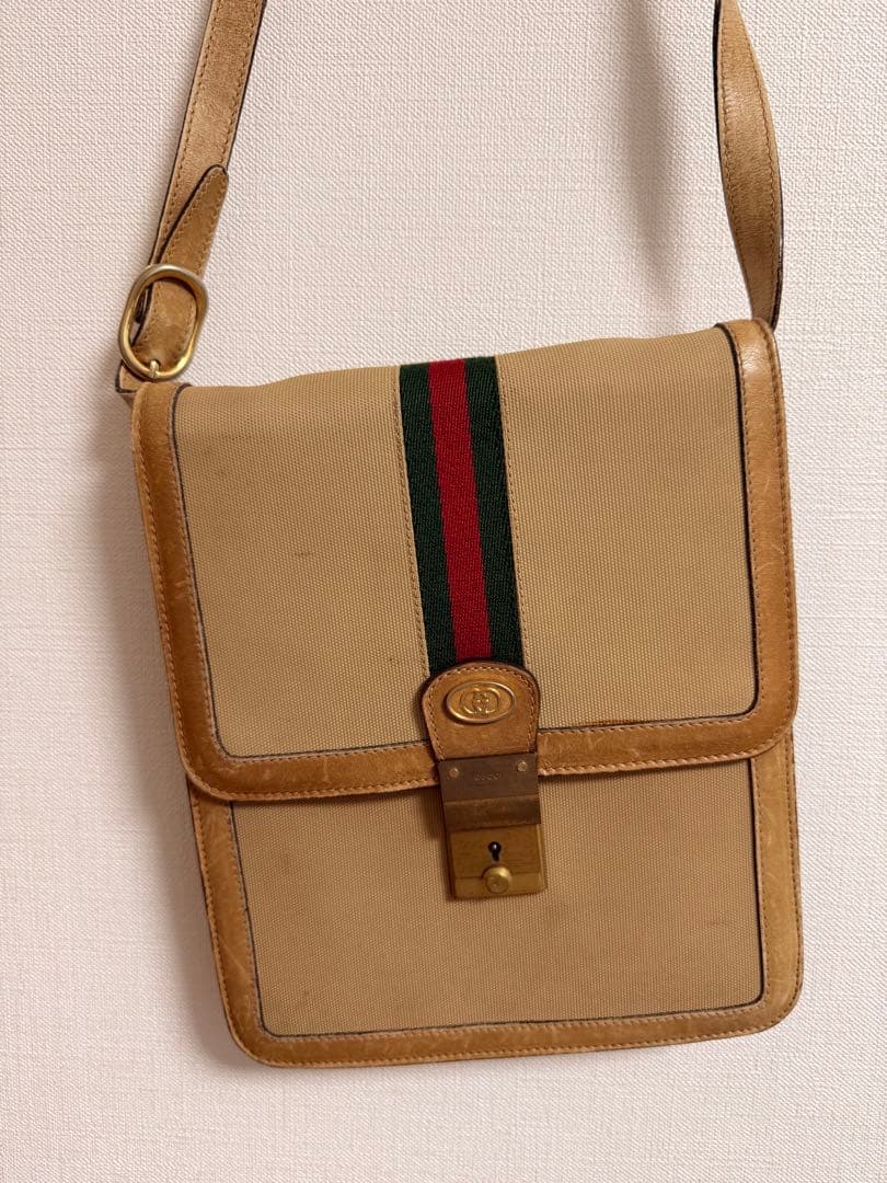 Gucci ショルダーバッグ
