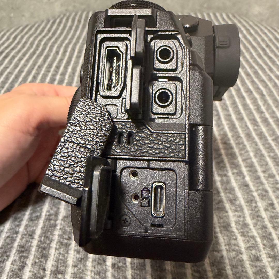 FUJIFILM X-H2 ミラーレスカメラ　ボディ　ブラック　作例あり