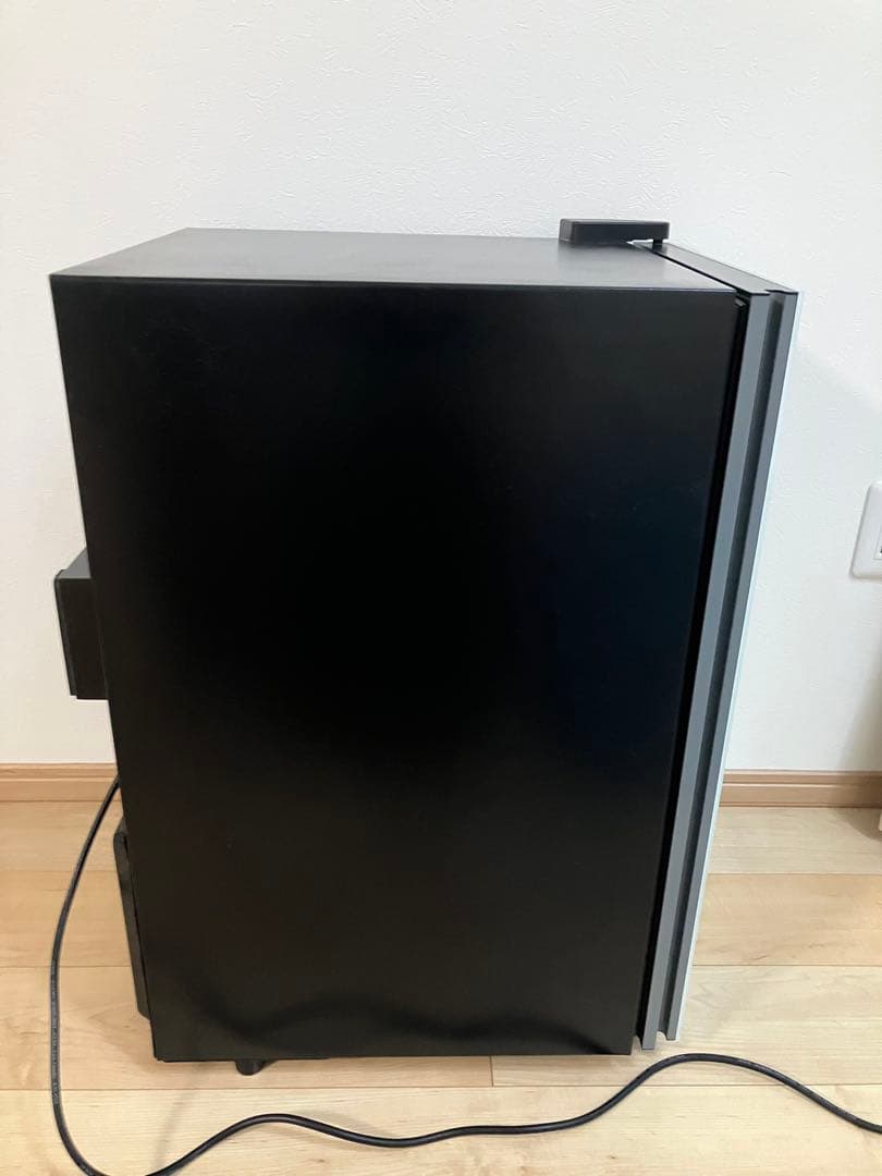 さくら製作所 低温冷蔵機能付きワインセラー SA22-W