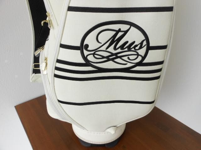 M・Uスポーツ　キャンバス風キャディバッグ　アイボリー　63,800円