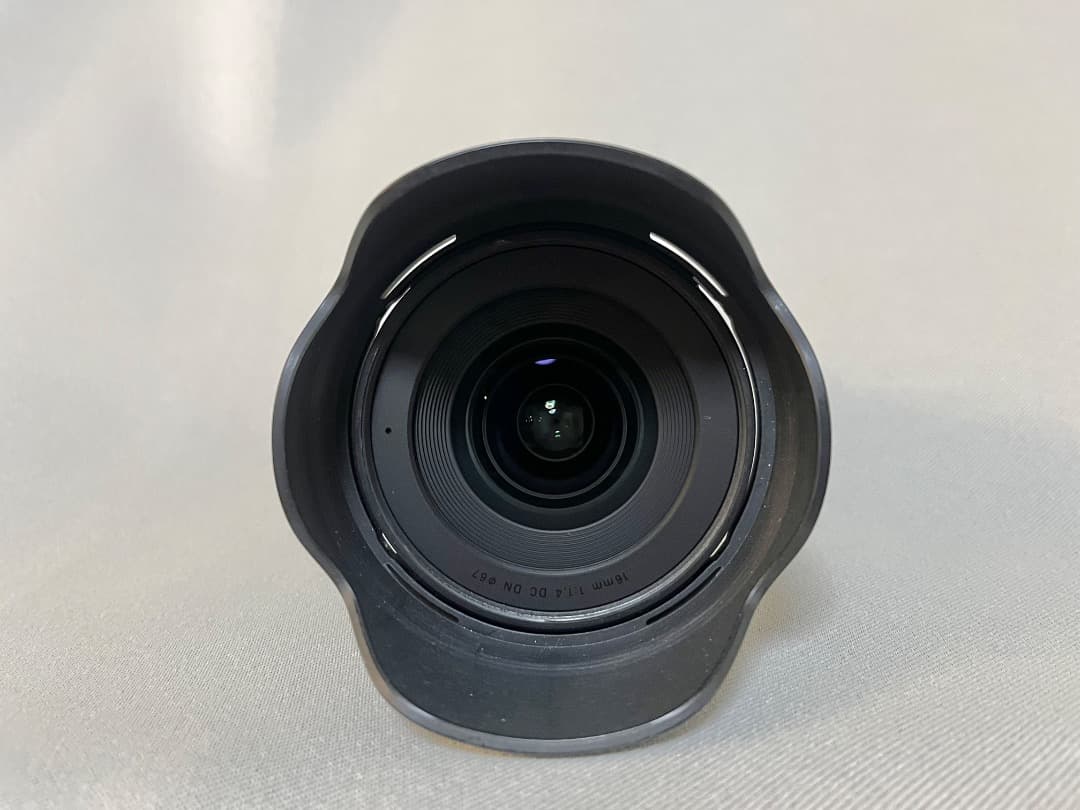 SIGMA Eマウント 16mm F1.4 DC DN