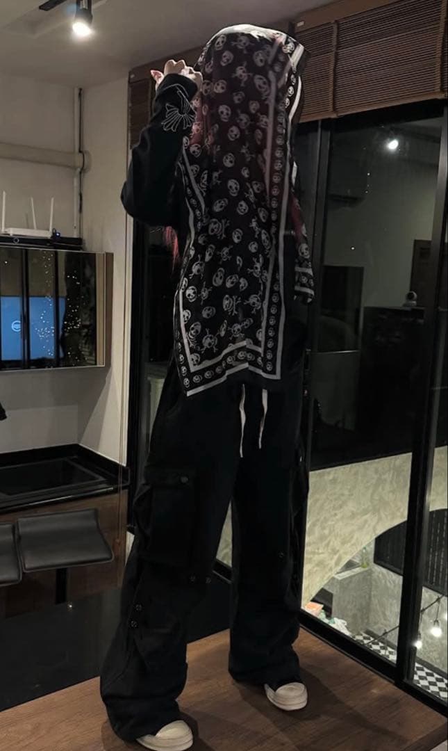 アレキサンダーマックイーン スカル スカーフ シルク100%