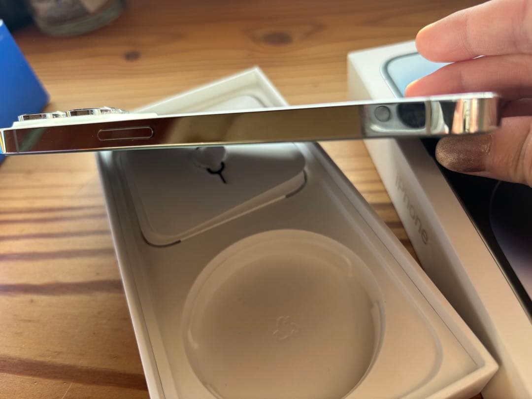 iPhone14pro 本体　256GB