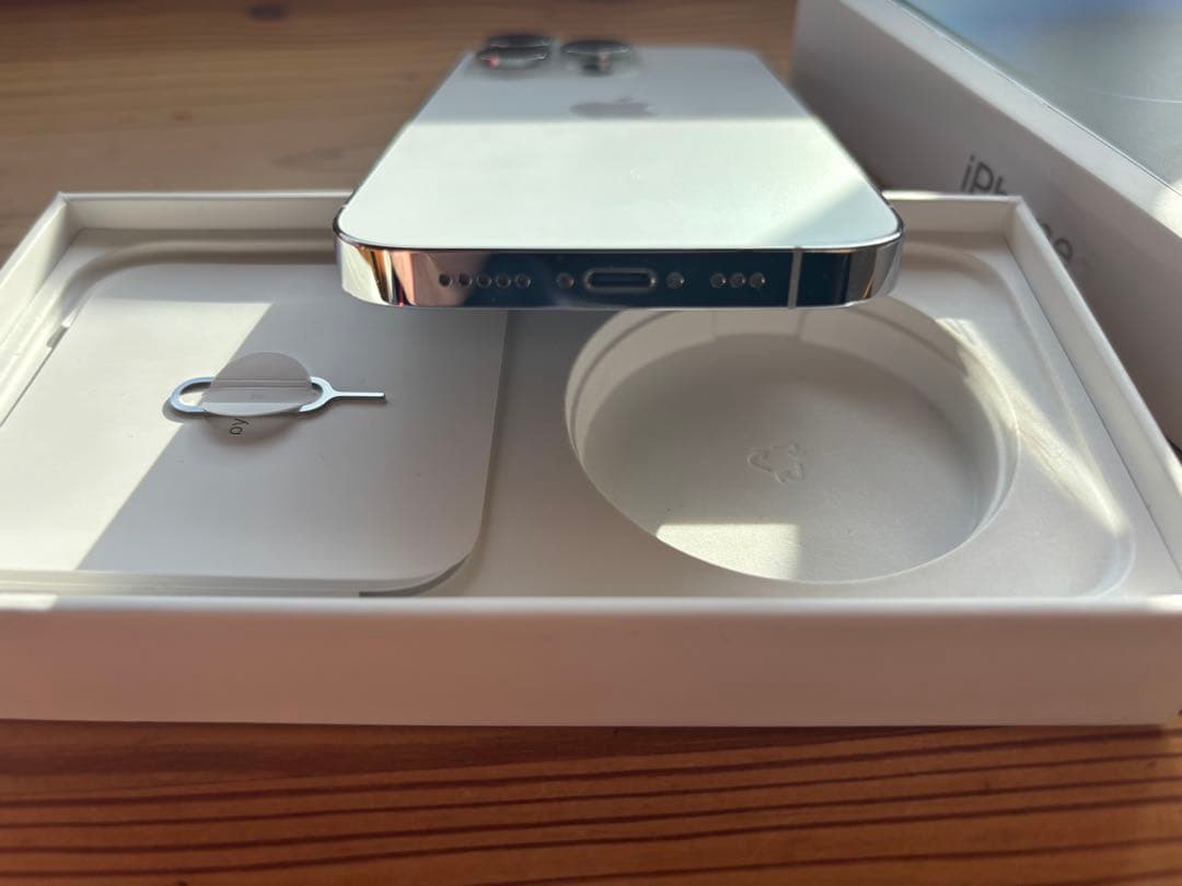 iPhone14pro 本体　256GB