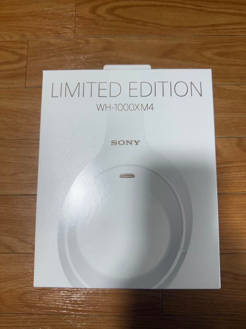 ワイヤレスヘッドホン LIMITED EDITION WH-1000XM4