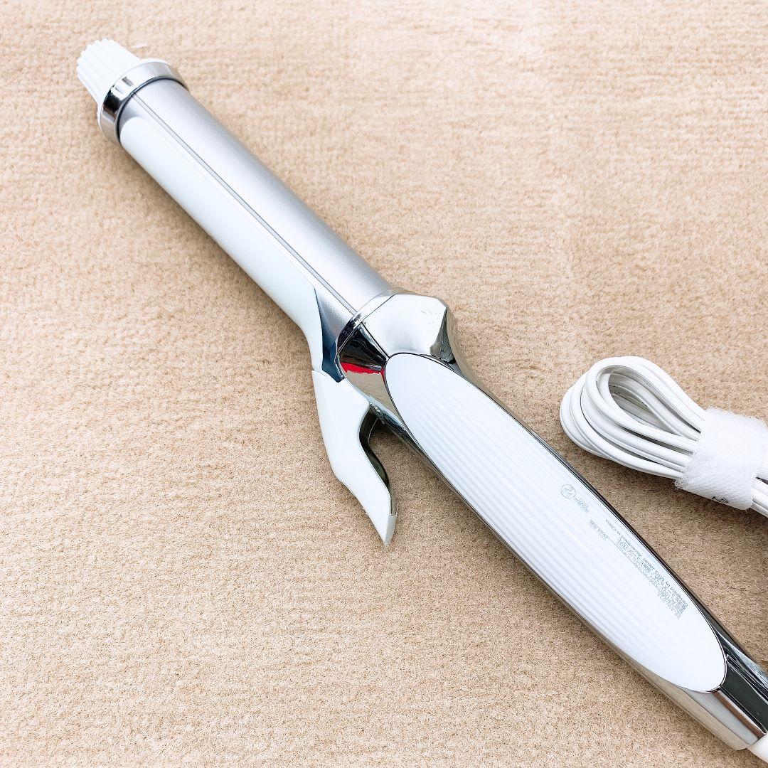 ほぼ未使用品☀最新モデル Refa リファ ビューテック カール プロ　32