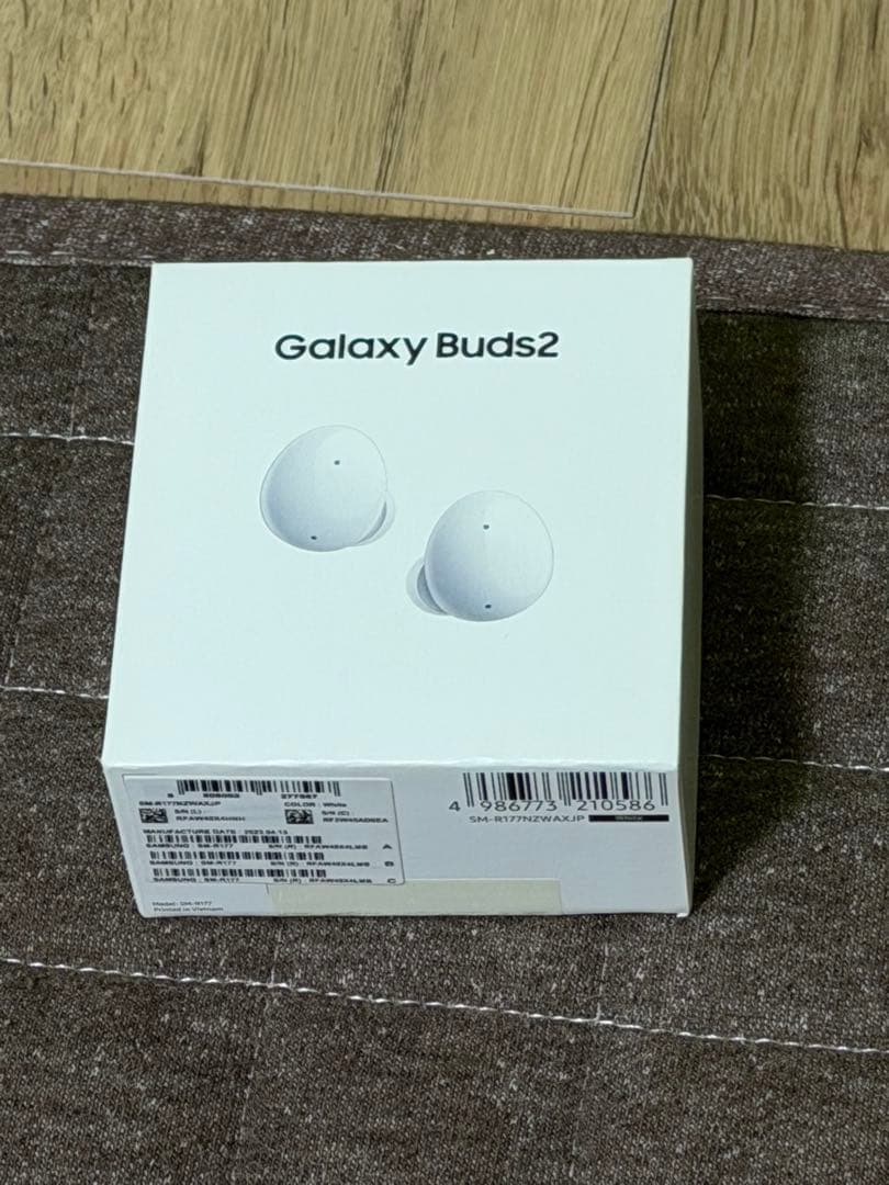 値下げ！【新品未使用 未開封】Galaxy Buds2 ワイヤレスイヤホン