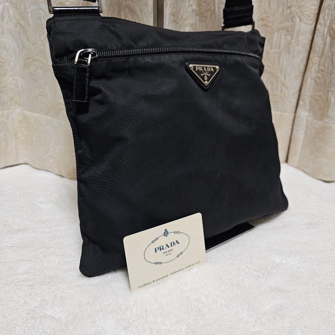 ✨美品✨PRADA　ショルダーバッグ　三角ロゴ　ナイロン　ブラック　白タグ