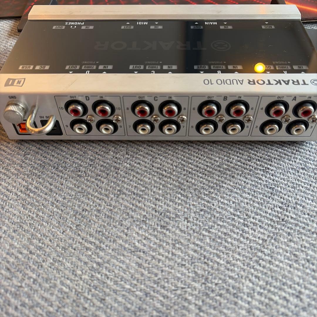 美品Native Instruments TRAKTOR AUDIO 10