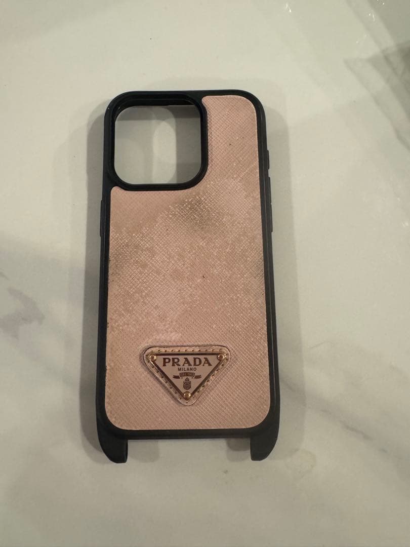 PRADA iPhoneケース15pro