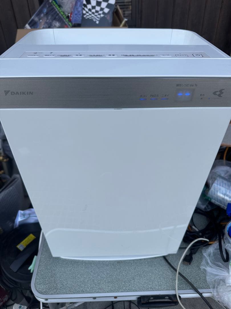 19年製！ダイキン 加湿ストリーマー 空気清浄機 MCK70VE6-W