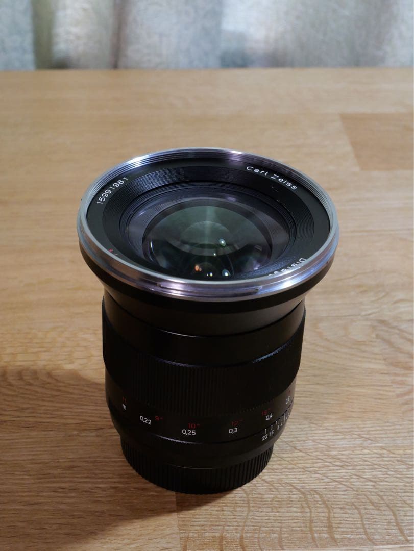 Carl Zeiss Distagon 2.8/21 ZE レンズ
