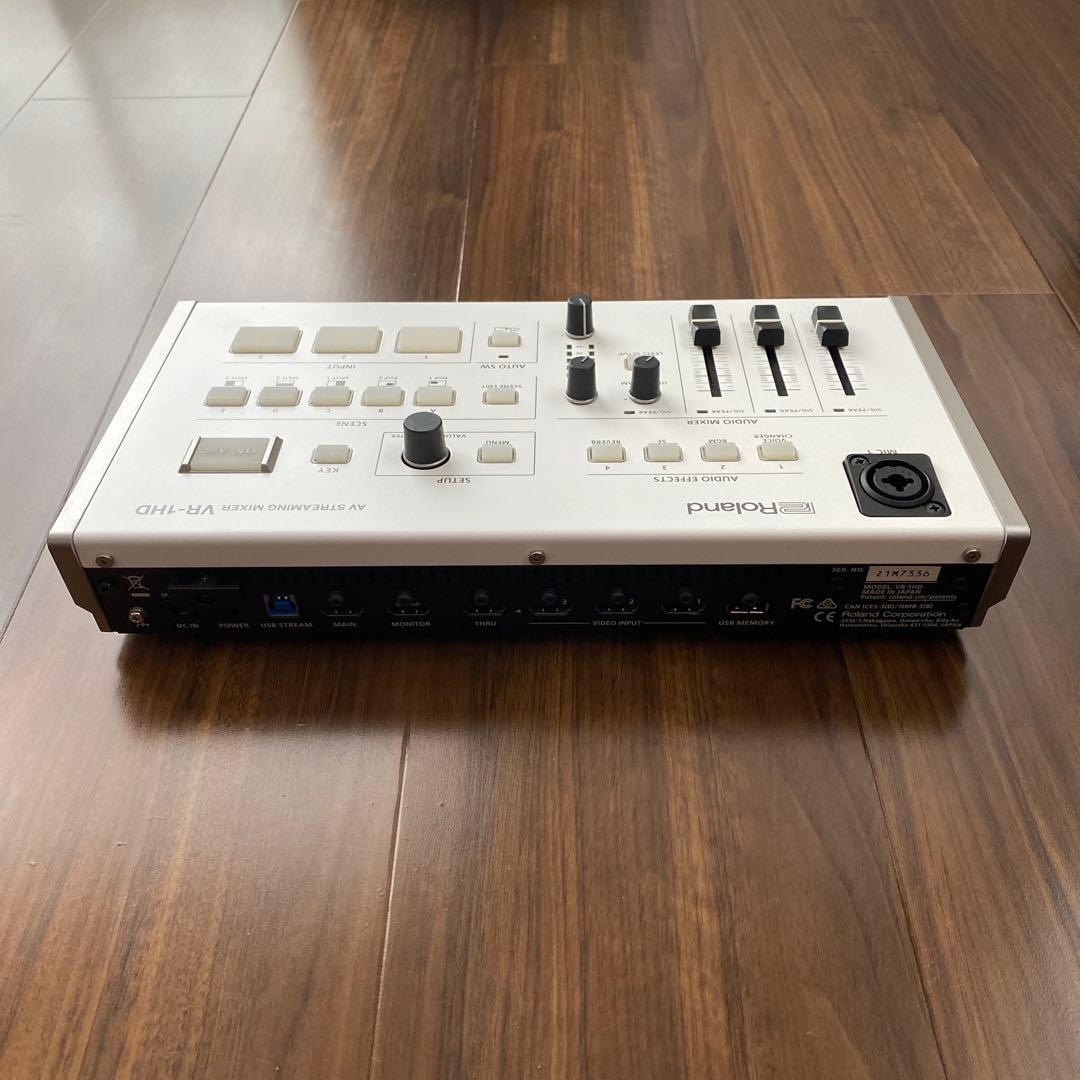 その他 Roland AV STREAMING MIXER VR-1HD