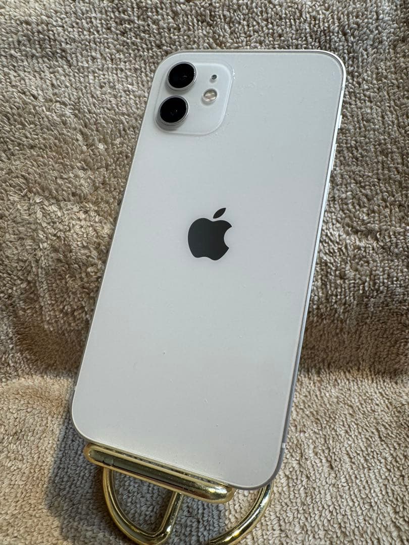 Apple iPhone 12 ホワイト 本体 128GB 75%