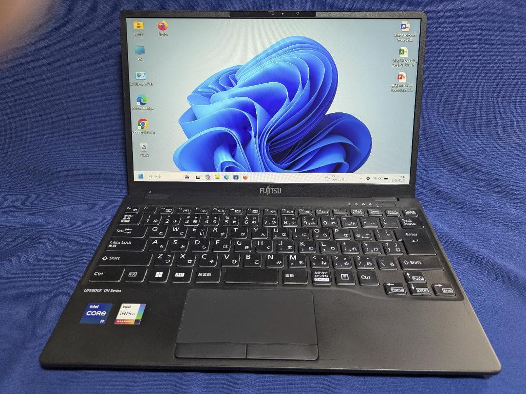 富士通LIFEBOOK WU-X/G2 超軽量634g Windows11Pro
