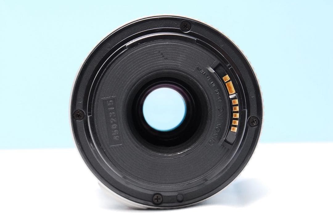 ホワイトCanon X7✨️静音USMレンズ＋取説・CD・元箱付！女性人気♥️