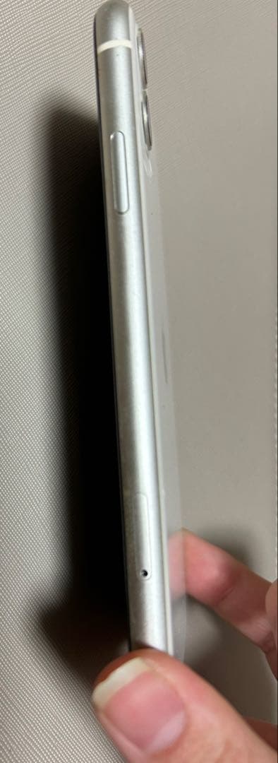 iPhone 11 128GB ホワイト 初期化済