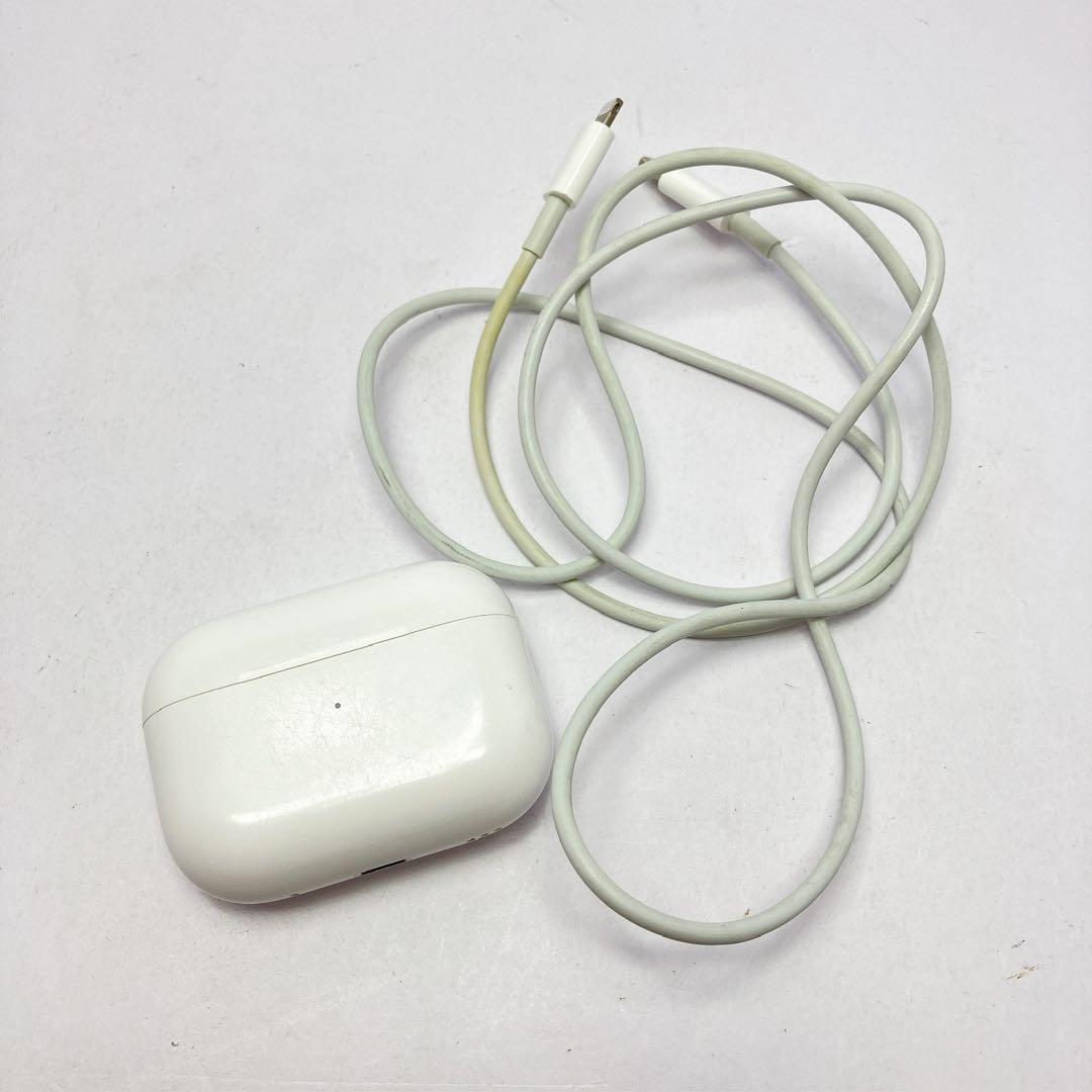 3229◯ AirPods pro 第二世代 充電ケース付き