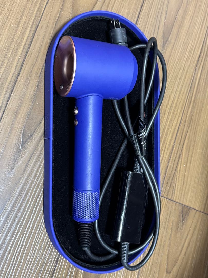 Dyson ヘアドライヤー 専用スタンド付き